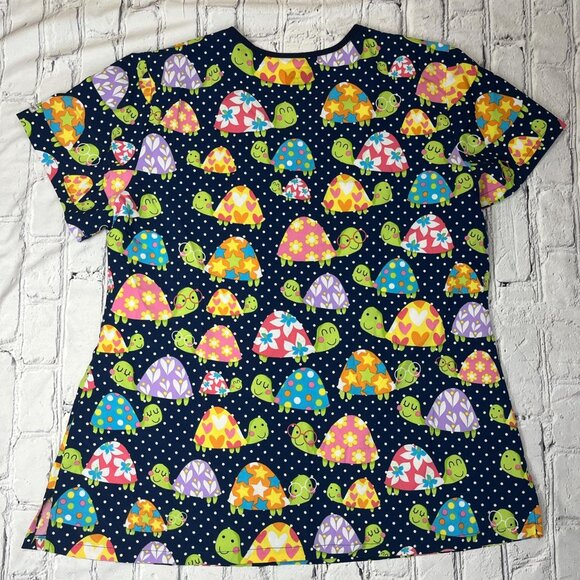 Med Couture Navy Turtle Print Scrub Top Large - Picture 2 of 5